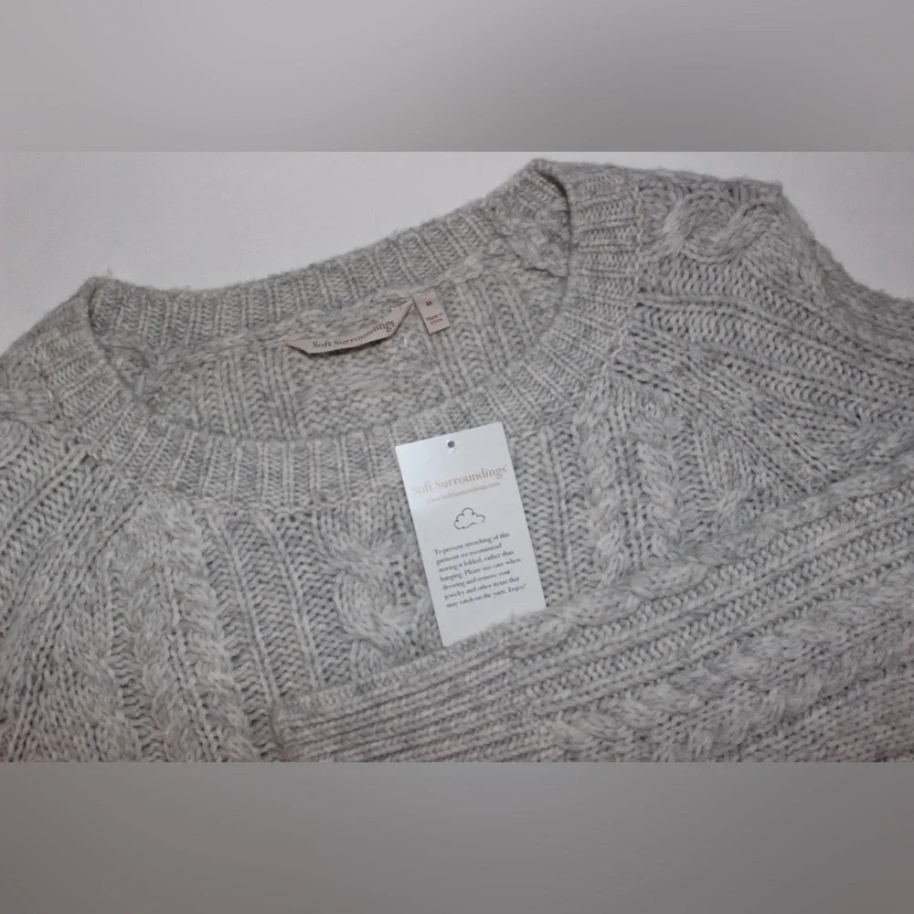 NWT Soft Surroundings Cozy Cold Shoulder Chunky Cable Knit Sweater Gray Medium